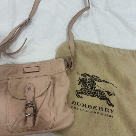 Burberry Vintage Whisper Pink Leather Crossbody Bag - Picture 3 of 14